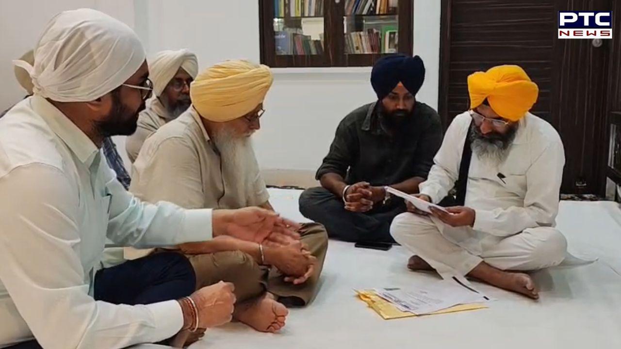 Anti Sacrilege Law : ਬੇਅਦਬੀ ਵਿਰੋਧੀ ਕਾਨੂੰਨ 'ਚ ਸੋਧ ਲਈ ਦਿੱਤਾ ਅਲਟੀਮੇਟਮ ਖ਼ਤਮ, 'ਆਪ' ਵਿਧਾਇਕਾਂ ਦਾ ਵਫ਼ਦ ਸ੍ਰੀ ਅਕਾਲ ਤਖਤ ਸਾਹਿਬ ਪਹੁੰਚਿਆ