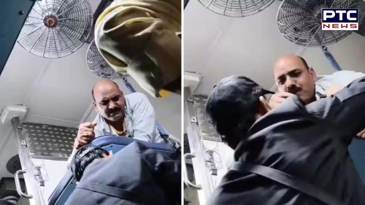TTE viral video: ਚੱਲਦੀ ਟ੍ਰੇਨ 'ਚ ਹੰਗਾਮਾ! TTE ਨਾਲ ਉਲਝੇ 'ਅੜਬ' ਯਾਤਰੀ 'ਤੇ ਭੜਕੀ ਜਨਤਾ, ਵੀਡੀਓ ਹੋਈ ਵਾਇਰਲ!